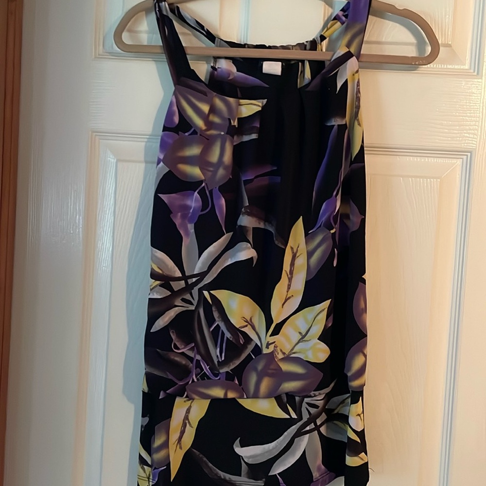 Can’t Miss long dressy top,women’s size med